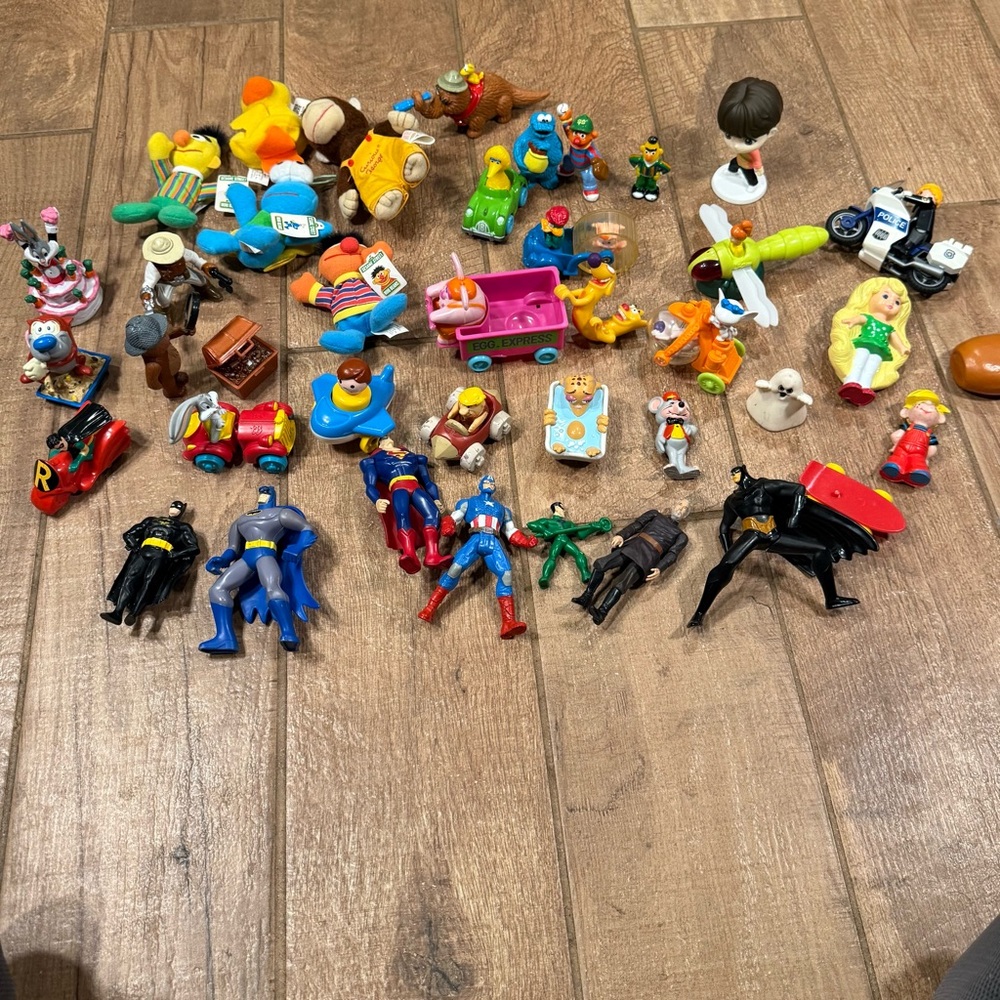 Vintage Toys From the 90s Lot of Rare Collectibles Sesame Looney Tunes DC